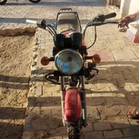 دراجة للبيع كيمه 2017 سعر 400 وبيه مجال بسيط 07822732769