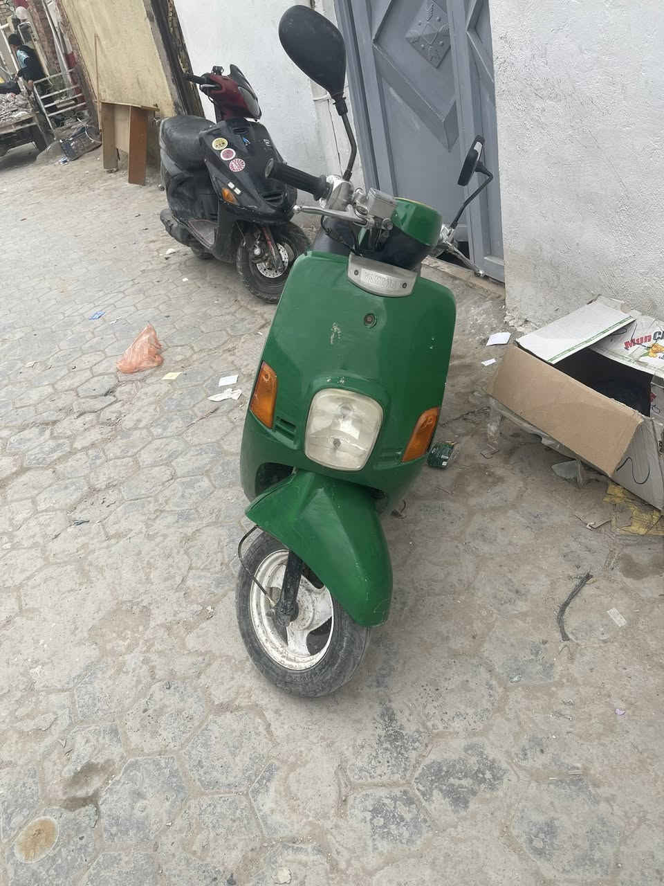 السلام عليكم دراجه ماكس بوليس سرعه 120 للبيع دراجه حلوه ونضيفه كهربائيات كله شغاله سلف هندر لايت هورن بك لايت عداد سرعه عداد بانزين كله شغال وشرط نكره سلف بكل وقت وشلعه معدل تشك الكاع دراجه مرتبه ونصيفه قبل فتره طالعه من الحاويه بيه صالنصه رياضيه السعر 470وبيهً مجال وشرط تجي تشوفه وتقتنع بيه ياله تاخذه المكان نجف الشراي خاص ويدلل


**إذا كنت صاحب هذا الإعلان وتريد حذفه لأي سبب، رجاءا أرسل رسالة إلى الدعم الفني**