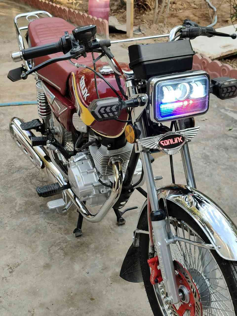 البيع دراجه تايكر 5كير مكفوله شرط زيرو
سعر 750وبيه مجال بصيط 
المكان دلي عباس 
***********
