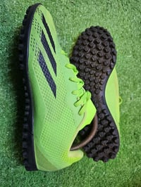 احذية كرة قدم • بالة درجة أولى • بصرة