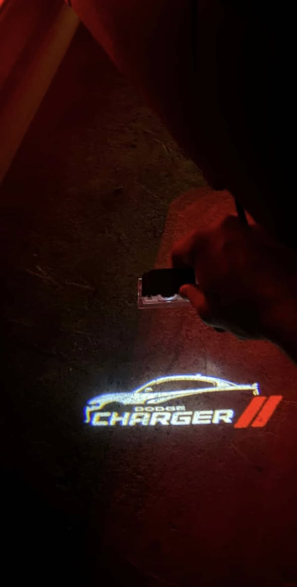 لد ترحيب باب بلادي / جارجر / جالنجر / اوباما / 
(جميع السيارات متوفر وجميع الموديلات ) فيشة بفيشة . بدون لا تحوير  ولا زلغ واير . وصل ضمان مع المنتج وفحص  امام المندوب للحجز ***********
