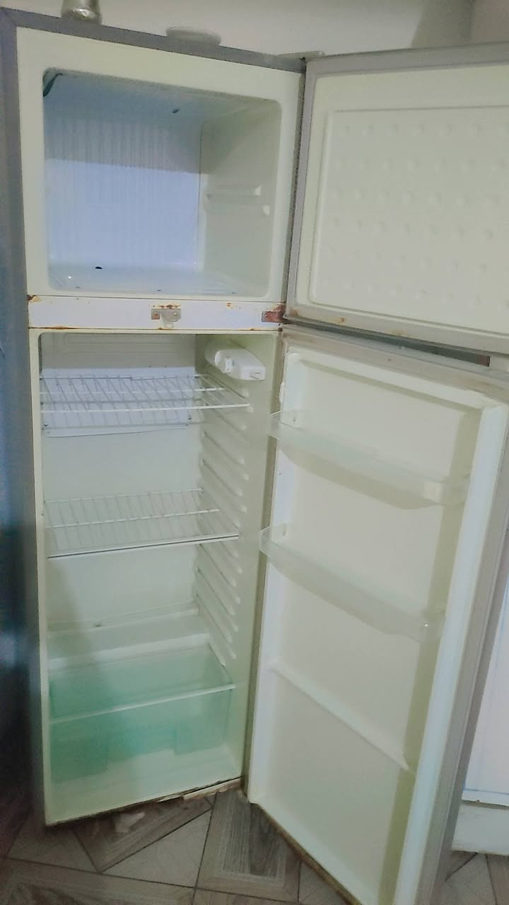 ثلاجه للبيع السعر 75 مكان تأميم 8شباط


**إذا كنت صاحب هذا الإعلان وتريد حذفه لأي سبب، رجاءا أرسل رسالة إلى الدعم الفني**