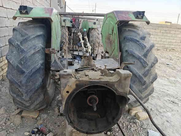 سلام عليكم ورحمه الله وبركاته يوجد لدينا تفصيخ سيرت الجزائريه للبيع بانواعها المكان الناصريه الاتصال على الرقم التالي ***********
