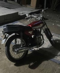 دراجه لبيع السعر 175 07724557819