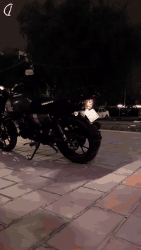 دايوان لاتي مديل 2025 (مرقمه اربيل) جديده زيرو ماشيه 85كيلو بعدها زيرو...