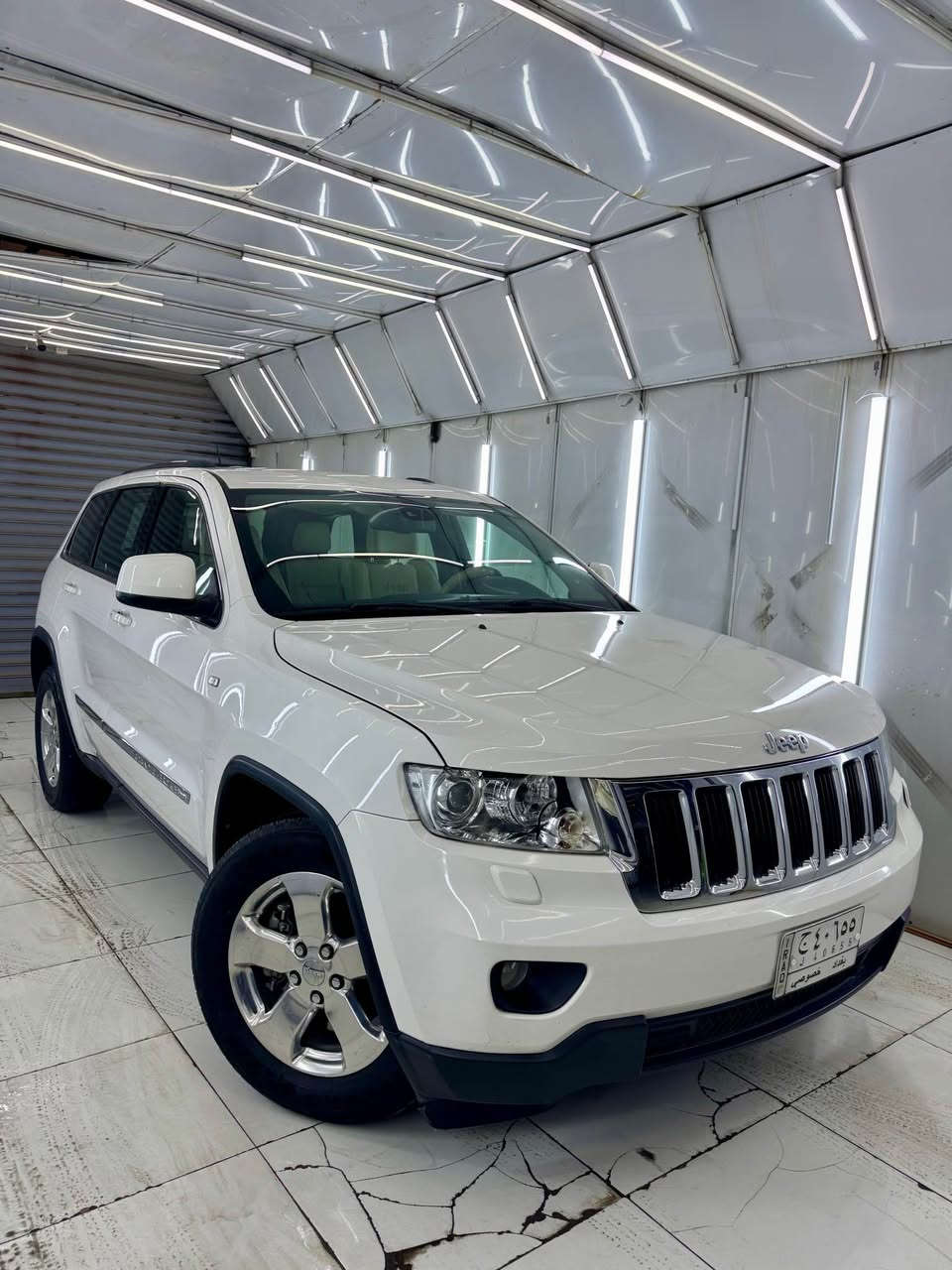 السلام عليكم جيب خليجي وكالة المنصور موديل 2012 رقم بغداد تحويل ثاني يوم مكفولة كفالة عامة من الصبغ والتبديل والفتح والشخوط فقط تعديل pdr كد اصبع محرك 3600 غير مفتوح ماشية 125 الف كم حقيقي السبير منازل المواصفات بصمة ابواب وتشغيل كشنات جلد شاشة كاميرا خلفية كشن كهرباء وباقي المواصفات المعروفة السيارة جديدة كلش دينار متصرف عليها للبيع فقط السعر 178 ورقة بيها مجال بسيط حق الجية للاستفسار *********** مكان السيارة بغداد غير متواجد عالنت الشراي يتصل بغداد, العراق
