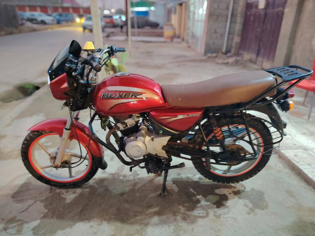 بوكسر 2018 وراق اصولي
توني مبدل بوشه وبستم ولفات
السعر 650 وبيه مجال
العنوان بابل قضاء القاسم
الرقم ***********
