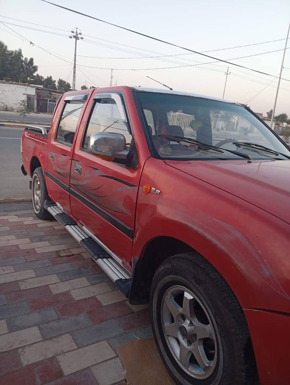 سلام عليكم سياره فتون حمل بيك اب 2012 رقم بابل انكليزي سيارة نظيفة مكفول محرك كير  مكفول شواصي مكفوله سياره جديده تخم تاير كهربائية جديدة غرفه دوشمه نضيفه إذا اكو موراس اراوس حسب القناعه بنكو فونتيره بستا بريج. سايبه اي حسب القناعه تحويل مباشر احول بسرعة مكان التاجي منشأ نصر مطعم ابو علي ***********بي واتساب إذا محصلتني ع خط 
***********
