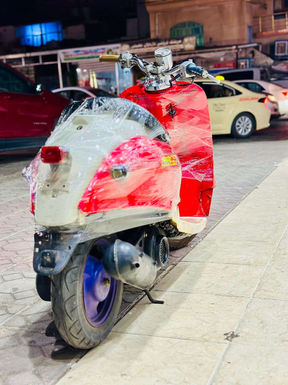 للبيع متور، يامها عبد الحليم ياباني محرك طلقة كهربائيات كامل شغال   تايرات جدد السعر 285 الف فية مجال رقم التلفون *********** فية واتساب
