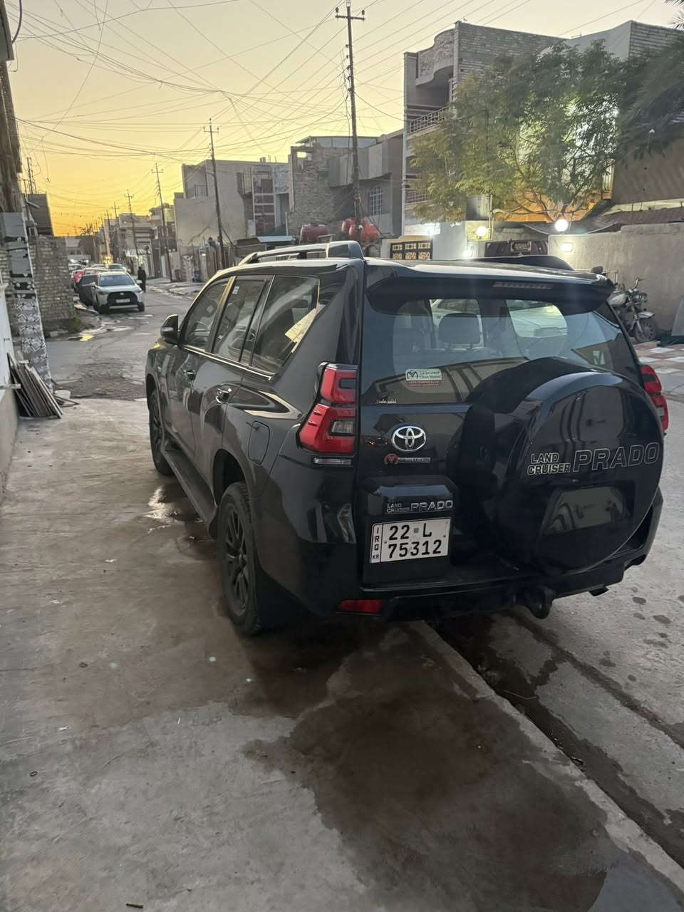 السلام عليكم
برادو موديل 2023 رقم اربيل بأسمي ماشيه 66 الف مكفوله عدا بارد صغير مكاني بغداد الطالبيه *********** 
السعر 46 الف وبي مجال
