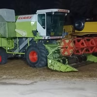 حاصده للبيع كفاله عامه من اي شيء شره يتصل على هذا الرقم 07717818122