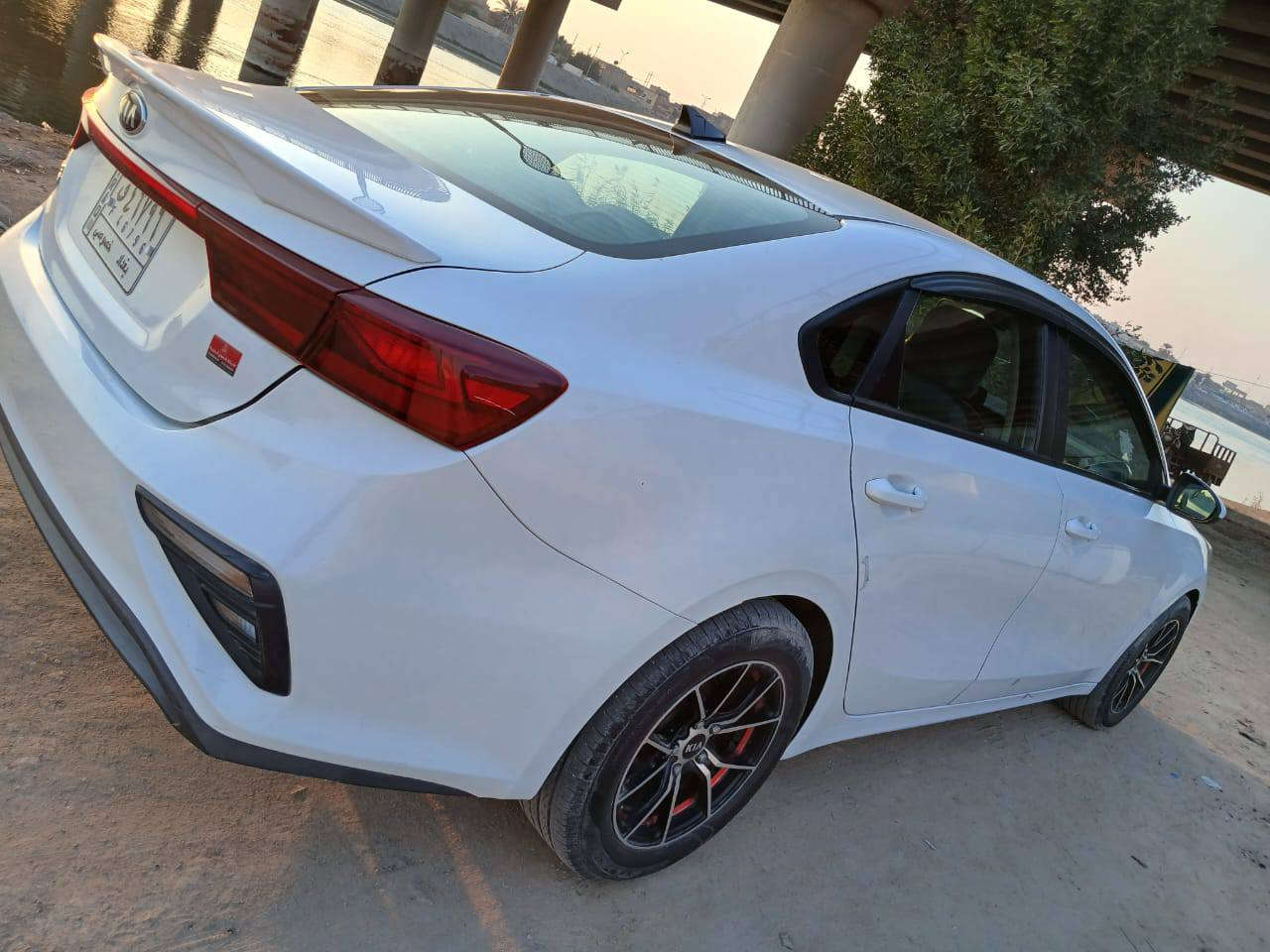 السلام عليكم كيا فورتي موديل 2019 محرك دوش رقم بغداد بسمي كير عادي ***********
