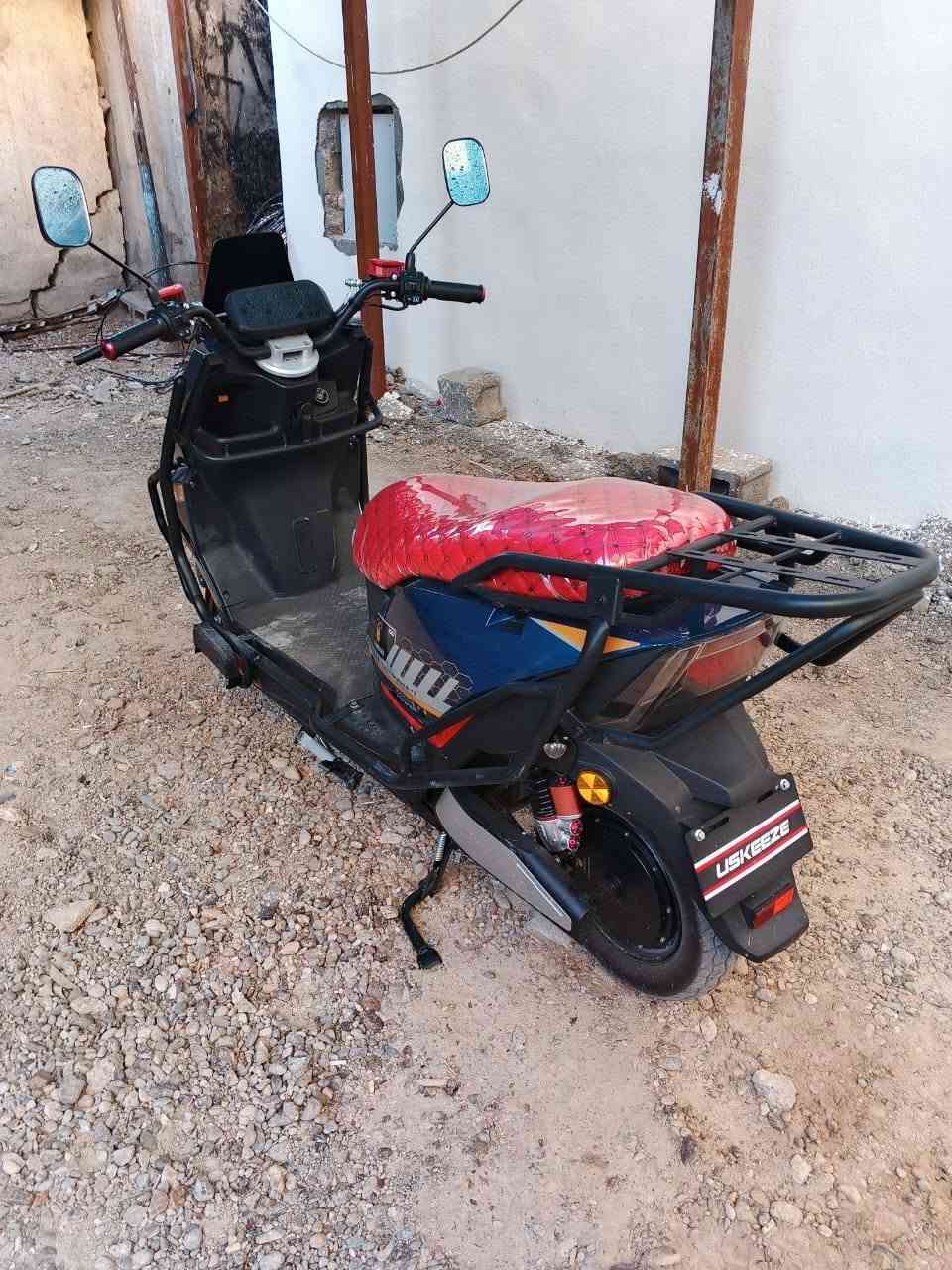 السلام عليكم ماطور شحن للبيع اباجي الوحش ٤ نمر ٦ بطاريات صار شهرين من اخذته جديد مفول السعر ٧٧٥ وبي مجال العنوان الرمادي غيرمتواجد على الفيس *********** وتساب اوتصال
