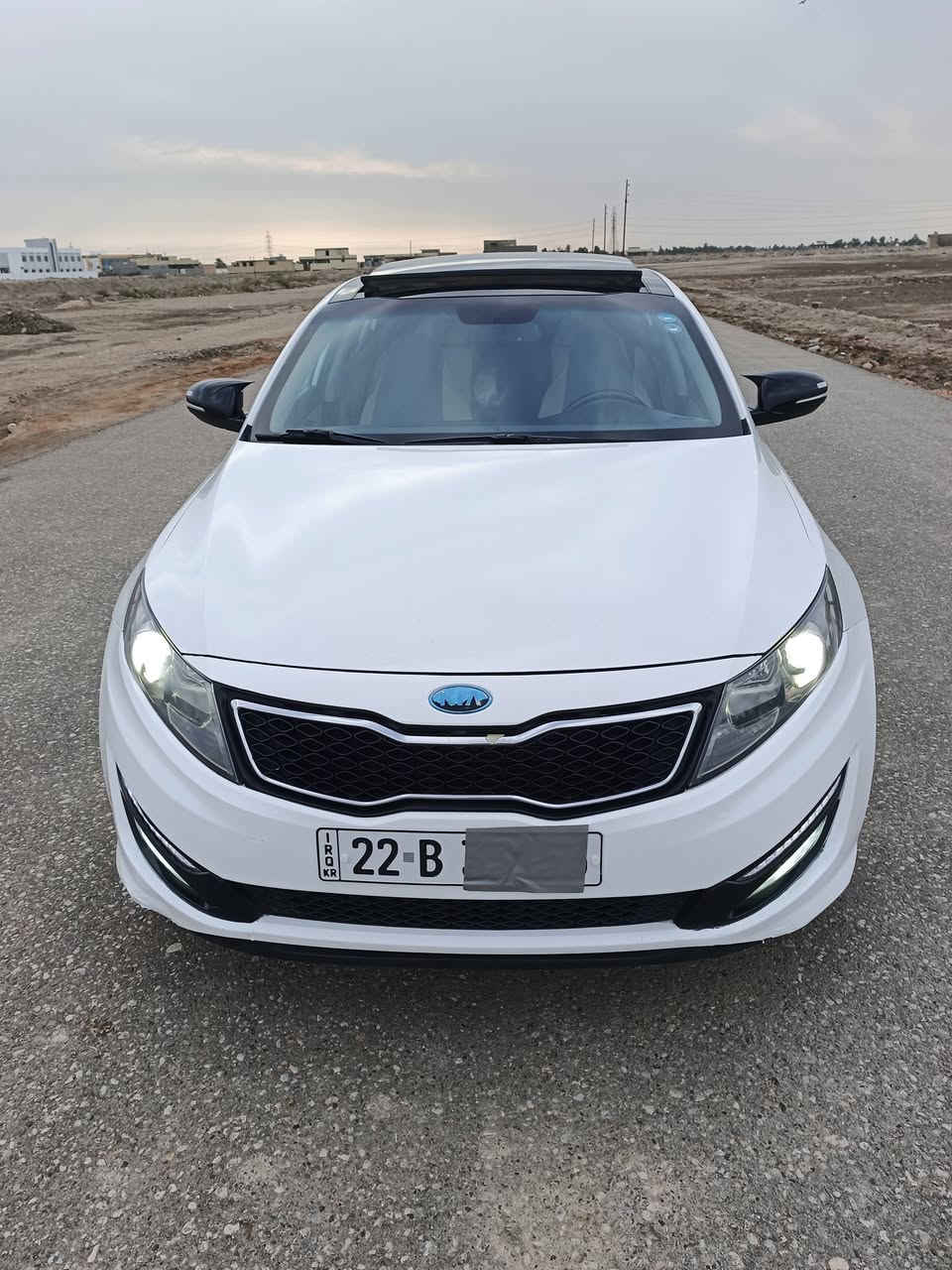 اوبتما 2013 خليجية فول مواصفات 1/1 للاخير
مكفوله كفاله عامه فقط بارد بسيط جدا موضح بالسونار 
رقم وسنويه وهزه جدد اربيل
مكينه 2400 دوش وكير مشروطات 
تبريد وحداديه كله تمام جديد 
ماشية 160 الف فقط
السعر 147 مع المجال 
العنوان بابل 
***********
