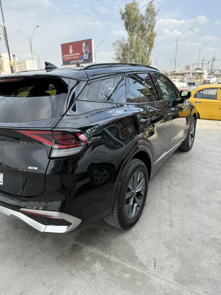 بيع مستعجل كيا سبورتج هايبرد موديل 25 برستيج داخل احمر فول موصفات واحد على واحد السعر 165 السياره جهاز بشرط من الداعاميه للدعاميه تترقم جميع المحافظات الرقم مجاني بيع فقط لامرواس ولا اقساط ***********
