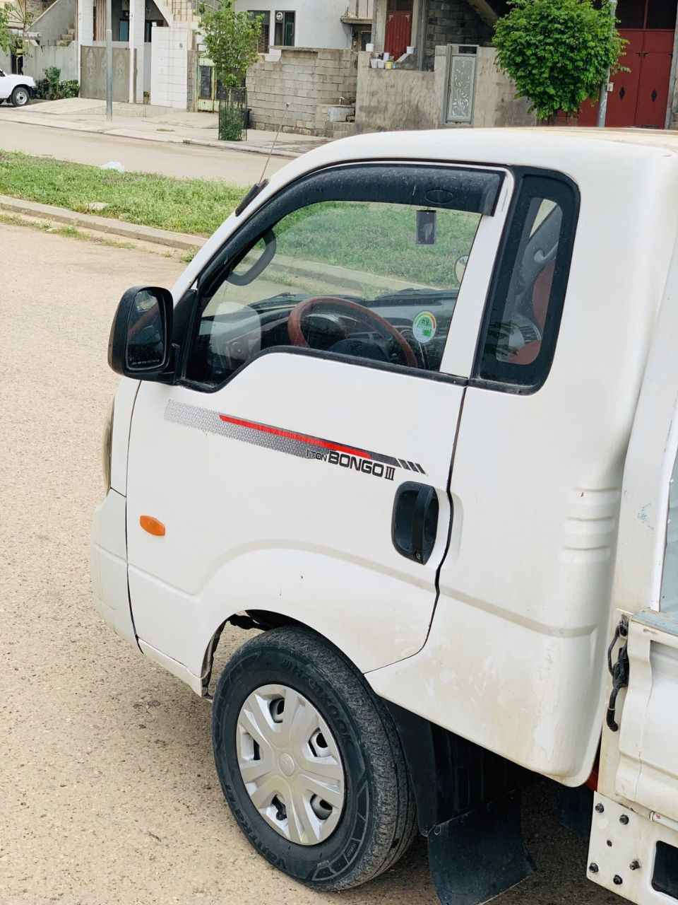 سەرەتابەناوی خوا 
کیا بیلاد 2009 مواسەفات 11
تەنها 103 هەزار ڕۆشتوە بەشەرتی کۆمپیتەر
3000سۆپەر مە کینە ڕەش 
برێکی بەسراوە 
ئێستوپی دوای بەسراوە 
کارەبای بەسراوە
ناوبۆدی بەسراوە 

6تایەی لوک 
کامل جایز
حازرە بۆ بار
*********** Singapore
