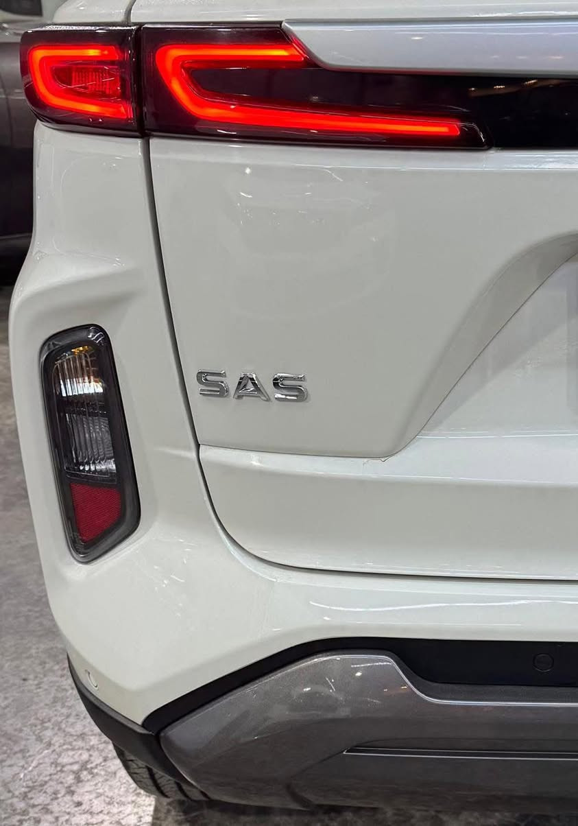 تويوتا SAS اوربان كروز هايبرد 2025 زيرووو للبيع
فووول مواصفات تو كلر
رقم بغداد
بانوراما
بصمة
شاحن موبايل
لد امامي خلفي
داتا شو
رادارات
شاشة
٤ كامرات
باقي المواصفات موضحة بالصور
السعر 31 مليون
الاستفسار مراسله او الاتصال على الرقم ***********
