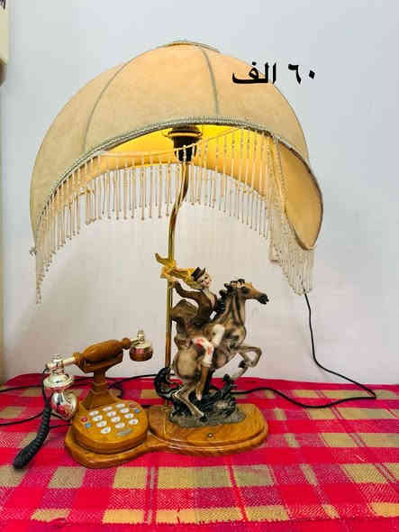 غراض للبيع السعر مكتوب عليه رقم ***********
