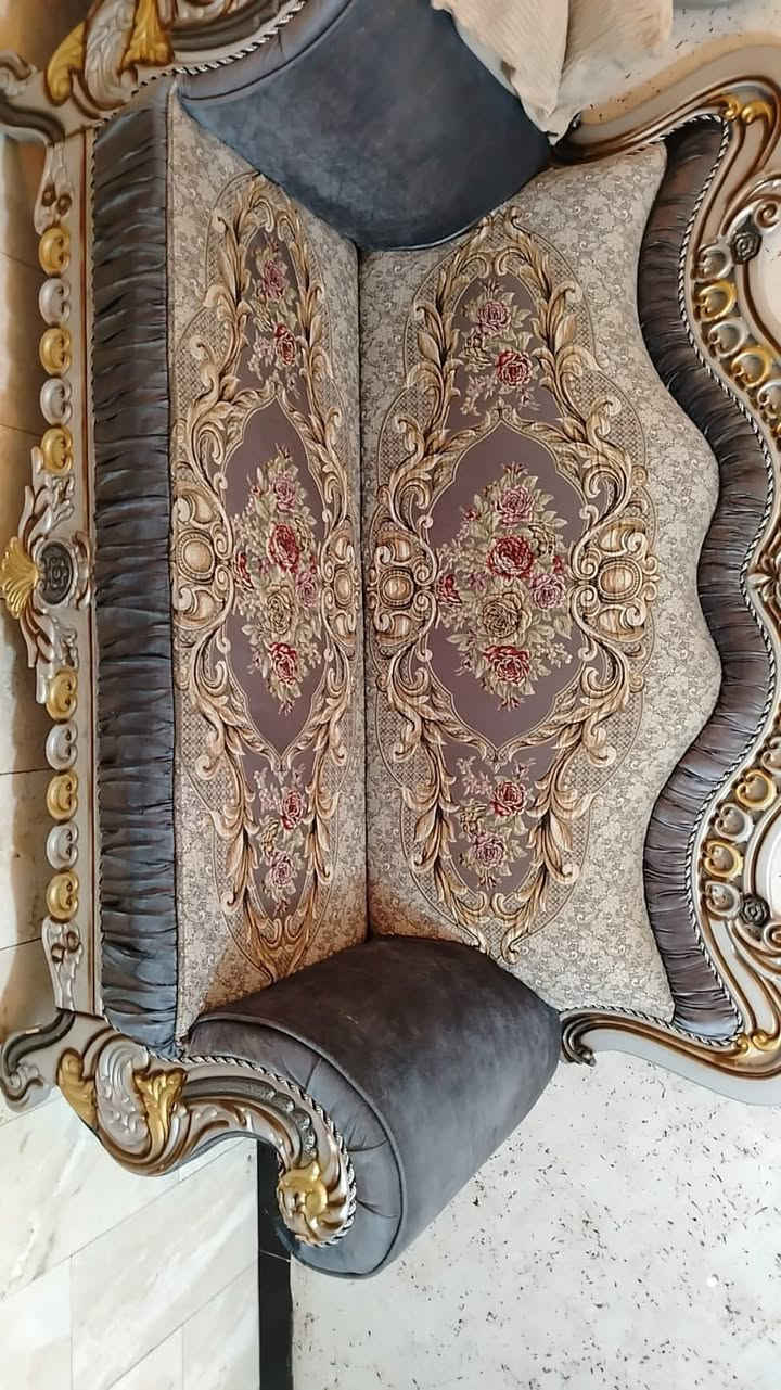 تخم للبيع السعر 500 وبي مجال المكان بغداد
للاستفسار 

***********
