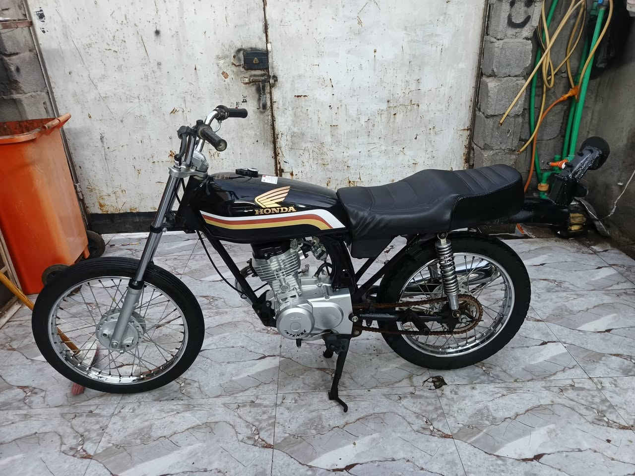 درجة البيع أدوات سعر ٥٠٠ وشري يخبر عنون ***********
