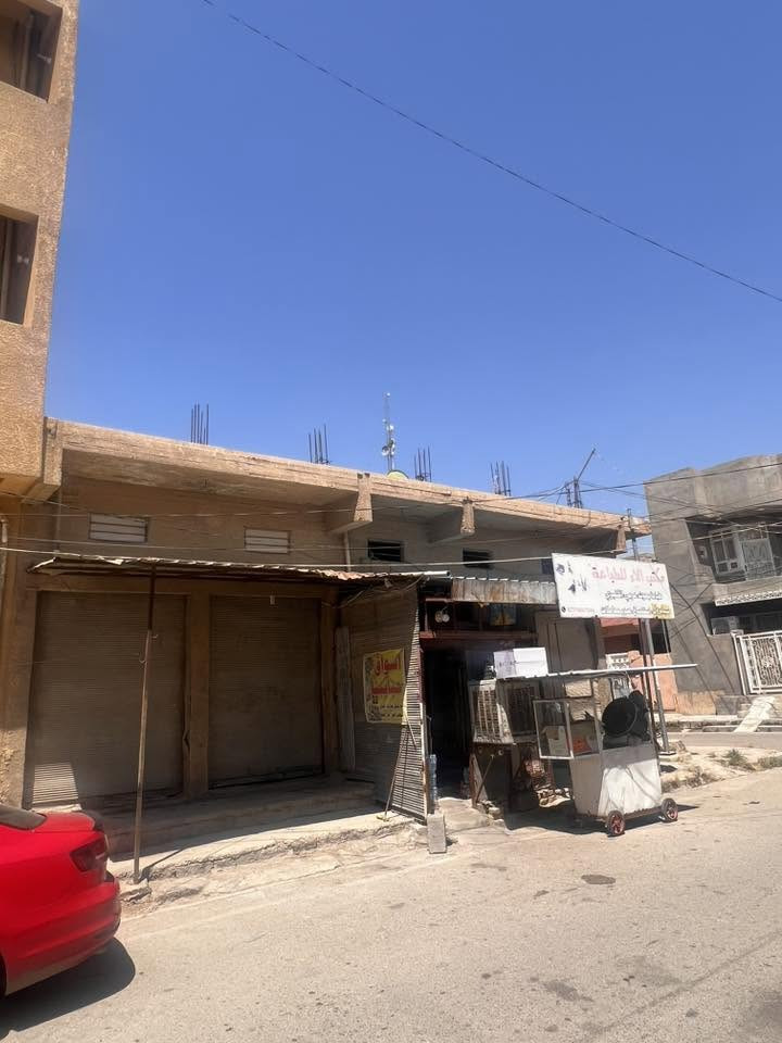 للبيع عقار تجاري مميز

📍 الموقع: شارع الجملة – قرب سجن الإصلاحي القديم

▪️ المساحة: 154 م²▪️ نوع السند: تجاري▪️ واجهة ممتازة على شارع حيوي▪️ مناسب لمختلف الأنشطة التجارية والاستثمارية▪️ منطقة مخدومة وحركة تجارية جيدة

فرصة مناسبة للاستثمار أو إنشاء مشروع تجاري بموقع متميز.

للاستفسار والمفاوضة:📞 [*********** ]
