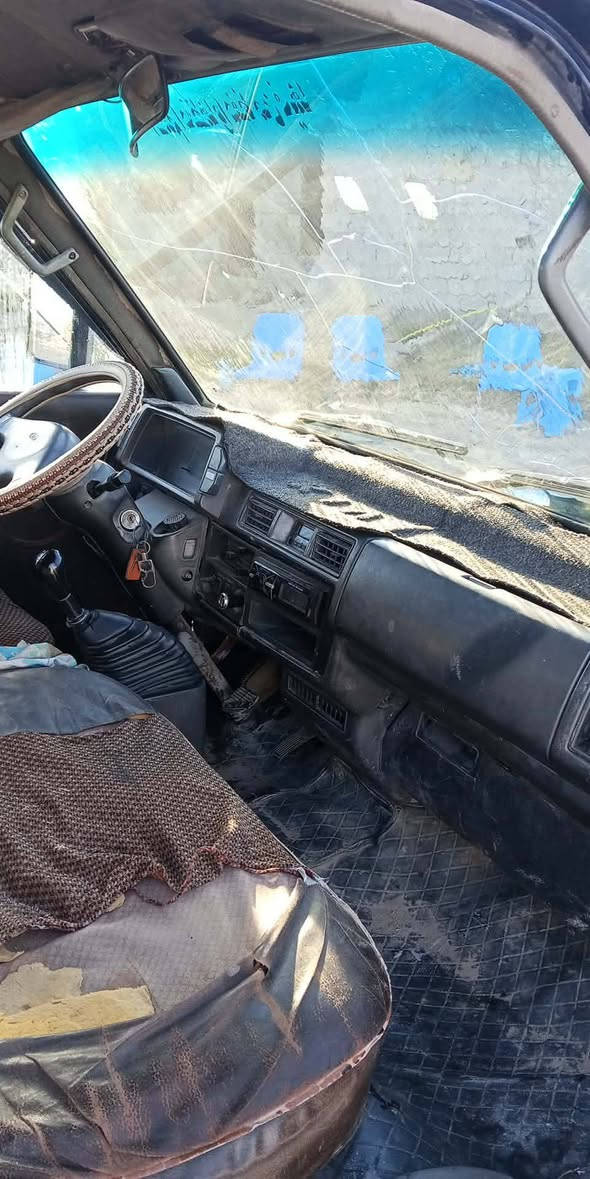 سلام عليكم كيه لبيع الموديل 1993السنويه2028  محرك كير وكسن مكفول كفاله عامه 🧿  تخم تاير السعر 45وبيه مجال المكان الفلوجه ***********رقم الهاتف
