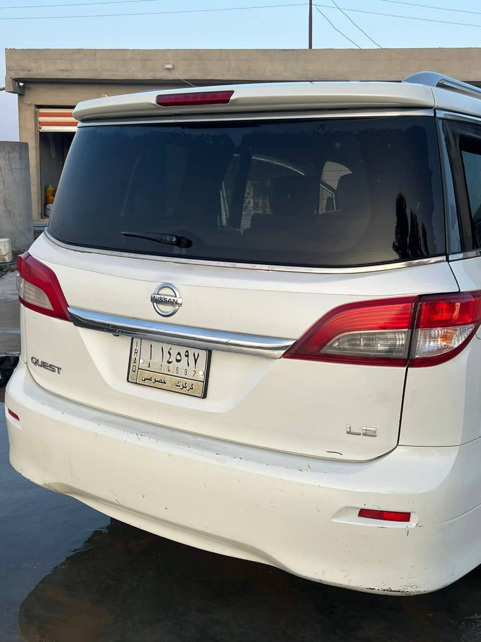 السلام عليكم
... اعادة النشر بسبب الوعود الكاذبه  
سياره نيسان كويست سبعه راكب(فول مواصفات)  
محرك كير شرط 
حداديه شرط 
تايرات نص عمر 
محرك(٣٥٠٠) سته سلندر 
منظومة غاز(٨٠لتر)  ايطاليه 
السياره تشتغل بانزين+غاز 
مكان السياره (الحويجه 
رقمه السياره كركوك 
سنويه تنتهي لل27  
السعر 100
***********
