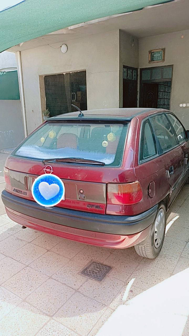 (ياالله) متاح استره صالون رقم نينوى انكليزي موديل 92 بسمي سنويه الى 2029 كير محرك شرط طخ تايات جديدمكفول مابي اي نقص بس دوائر دوسات فقط مصلح مرتبها على ايدي استفسار ع الرقم ***********
