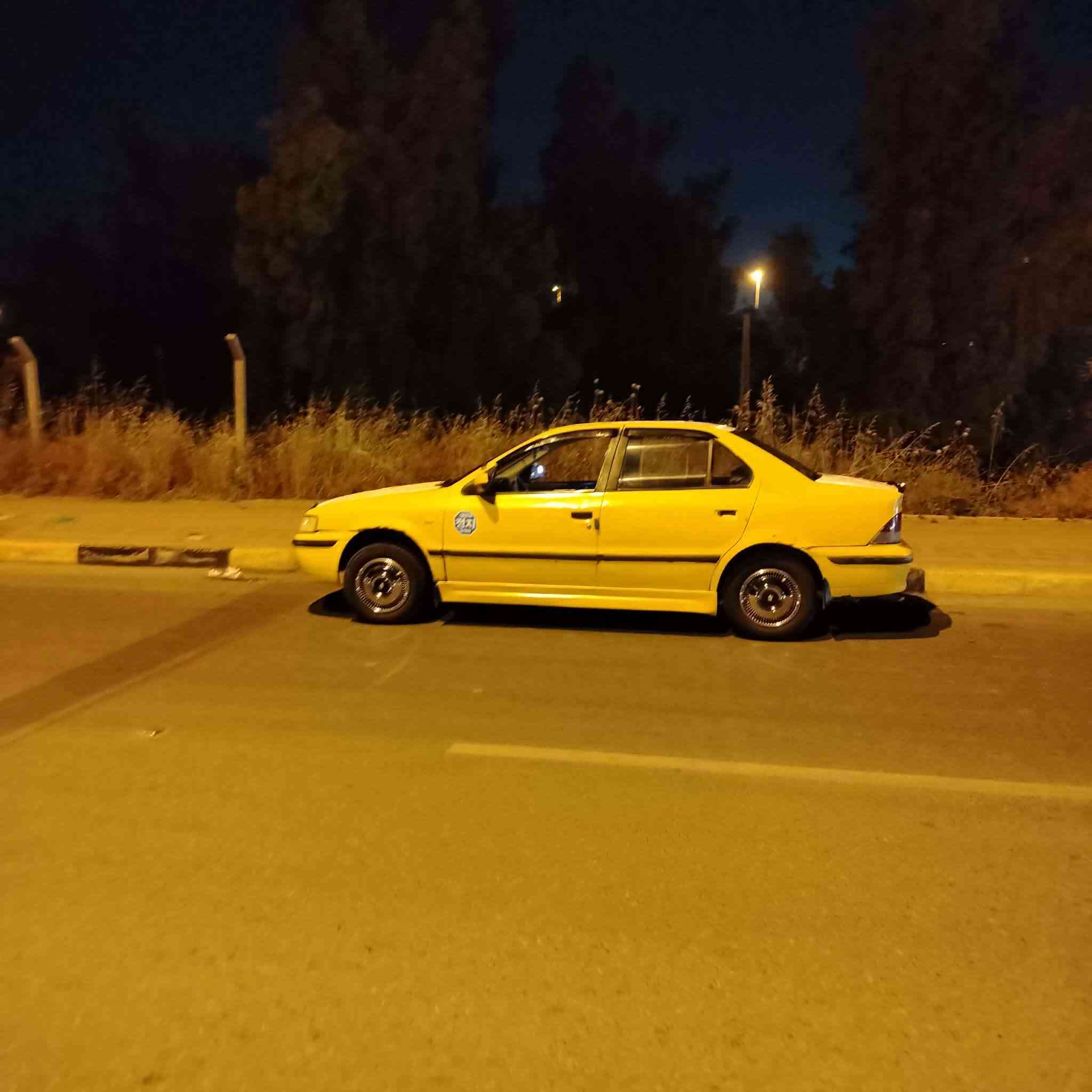 سيارة سمند موديل 2009السنوية الى 2018الشرعي بغداد ابيع مقدمة 10ولباقي بلشهر السيارة طخم ورة وكدام جديد غرفتها مدوشمة جديد محرك وكير شرط كهربائية كلها شغالة مسجل سماعات لايتات زينون مكان الموصل الجانب الأيمن 
إني مكلف نشر شراي يراسلني ادز رقمه


**إذا كنت صاحب هذا الإعلان وتريد حذفه لأي سبب، رجاءا أرسل رسالة إلى الدعم الفني**