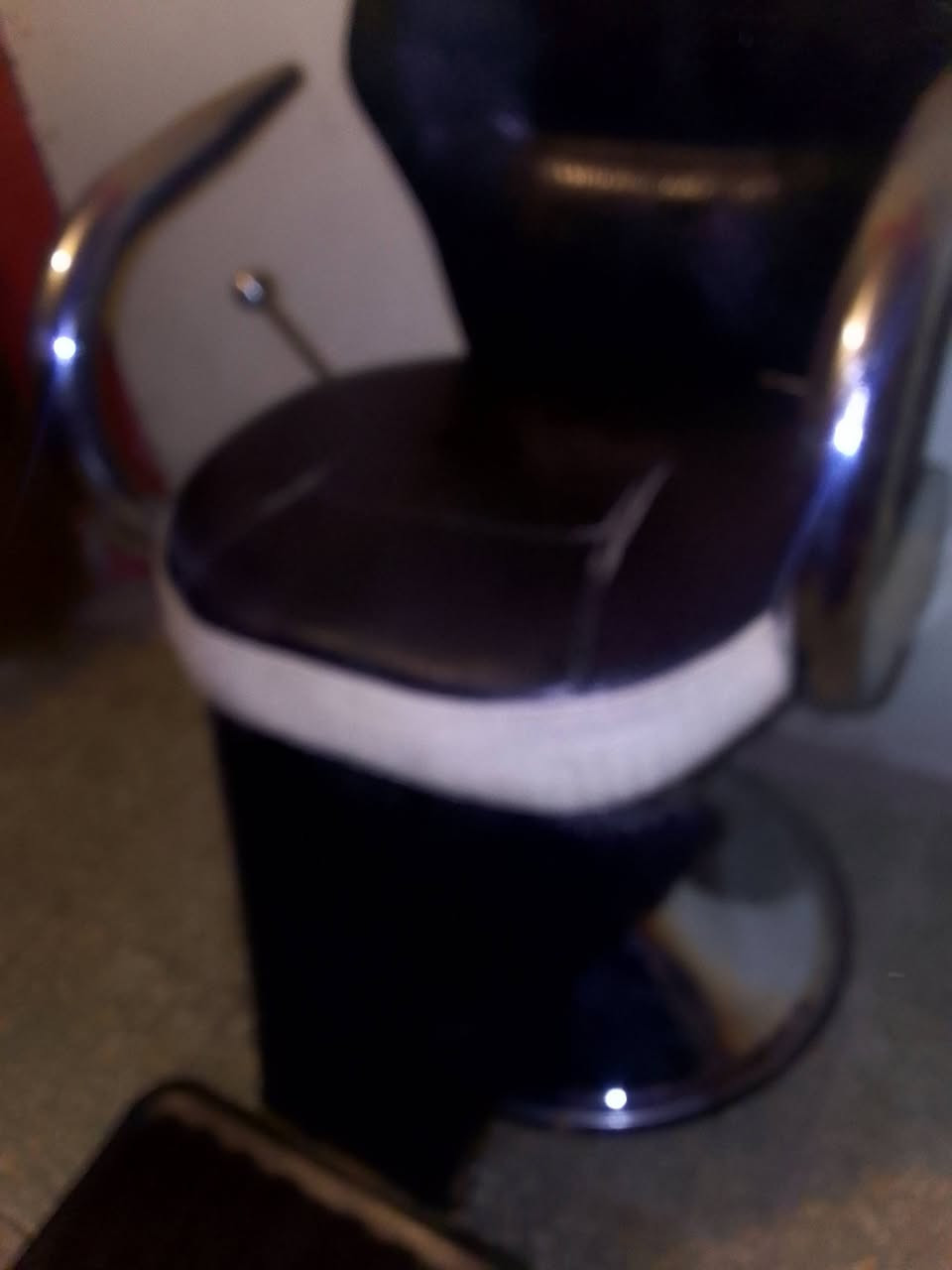 السلام عليكم للبيع السعر المطلوب 125الف اوبي مجال نضيف كلش مكاني بغداد الشعله للتصال *********** وتساب وخاص وتصال متوفر
