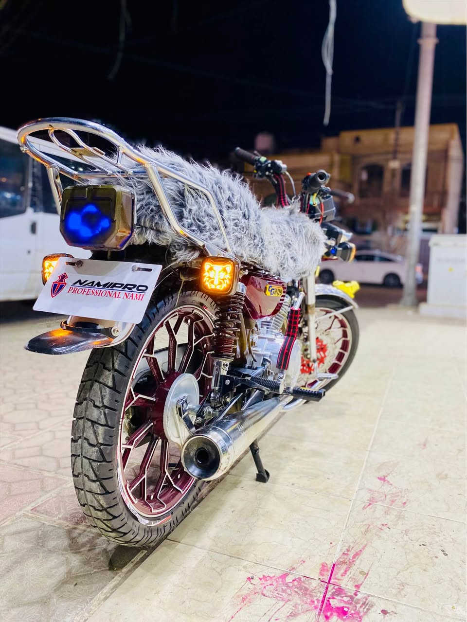 للبيع متور . نامي برو ،اخو لجديد محرك 200 طلقة كهربايات كامل 
شغال  تايرات جدد أوراق منفيس أصلي موجود موديل 2024 سعر 650 ألف فية مجال رقم *********** فية واتساب أربيل, العراق
