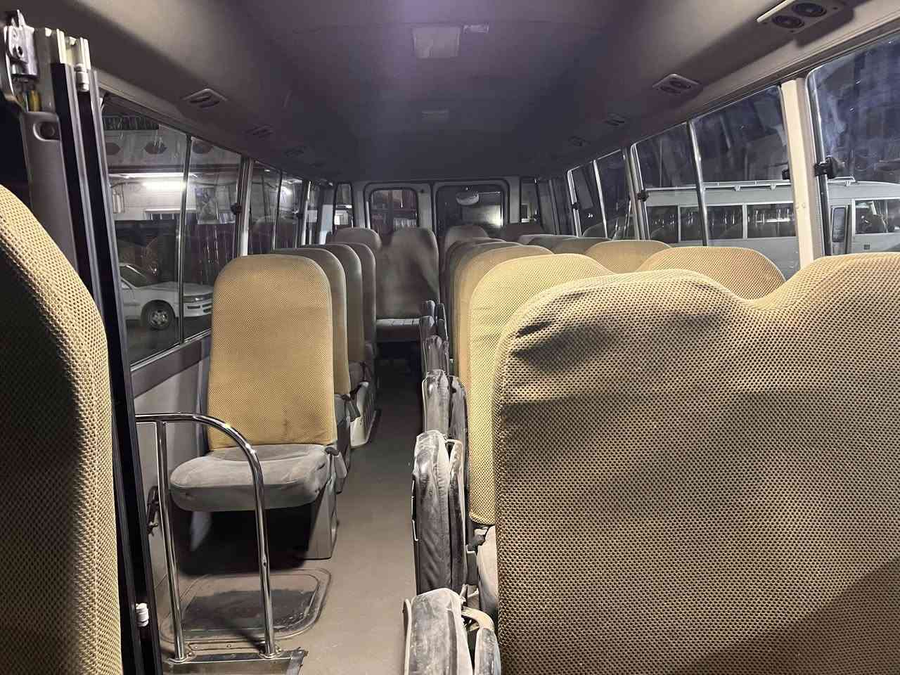 السلام عليكم كوستر 2016باب الحاره سياره خير من الله كير مكينه اكسل كفاله عامه سياره بيهه مكانت صبغ ابيع من جوه الجام السعر 360وبيهه مجال حك الجيه الرقم ***********
