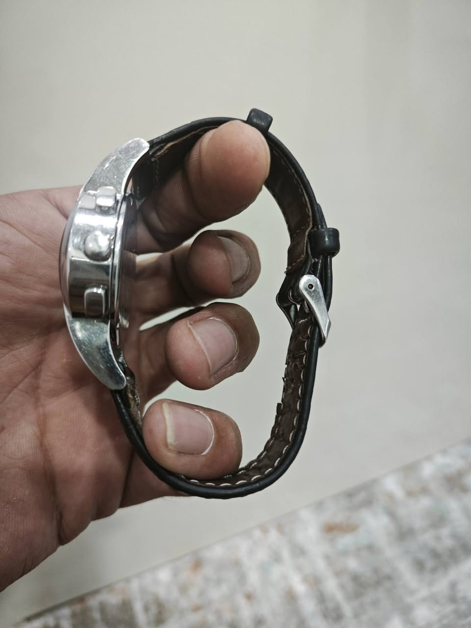 جوفيال سويسري اصلي مكينه صفراء روندا نضافه تامه س110$يوجد توصيل ت ***********
