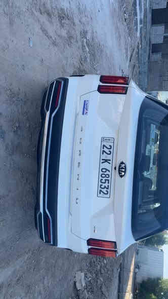 كيا سورنتو ٢٠٢١ سياره جديده بيها مكان شخط مامبين بالباب
ماشيه ٩٥٠٠٠ كيلو متر مواصفاتها
٦ سلندر سبعه راكب كير ماوس
وباقي الموصفات المعروفه
السعر 270$ بيها مجال بسيط
الشراي يتصل هذا الرقم
***********
