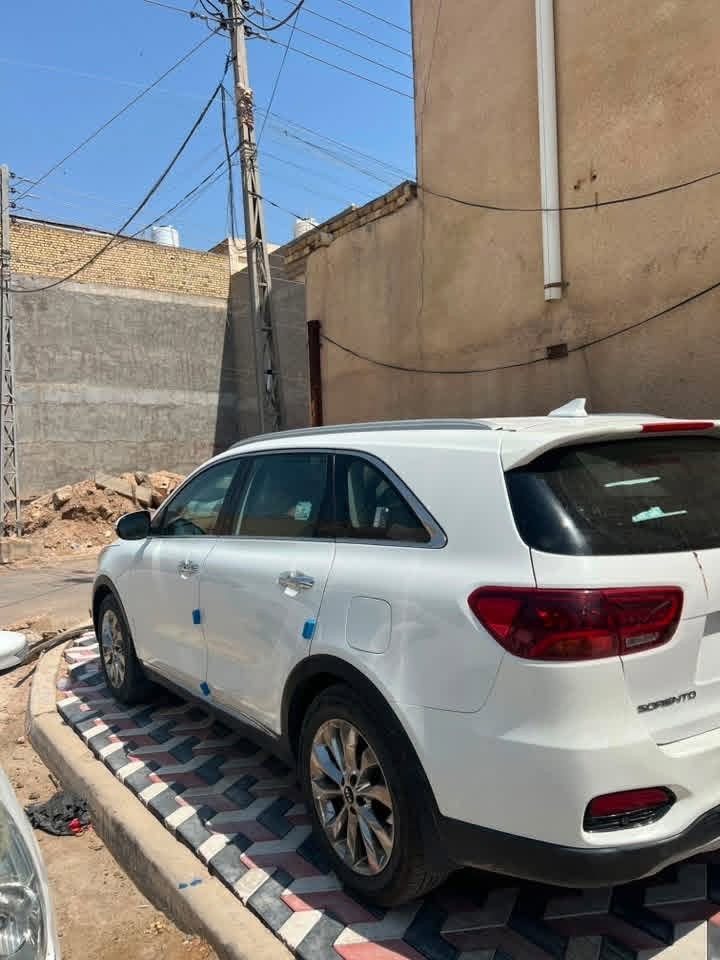 تم اعاده النشر بسبب الوعود الكاذبه لحد يكلي امسح المنشور يالله السلام عليكم سورنتو 2020 خليجي محرك 6 كفاله من ضربه وصبغ وتبديل بيها فقط باردين بالسونار  فول مواصفات ماعده الفتحه  السياره جديده وجاهزه ع اخر حبايه ماشيه 130  رقم بغداد مطلوبه كم شهر للمصرف استقطاع مباشر وكاله عامه مطلقه باركود مكانها ميسان العماره _دور النفط للاستفسار  اكثر الاتصال ***********
