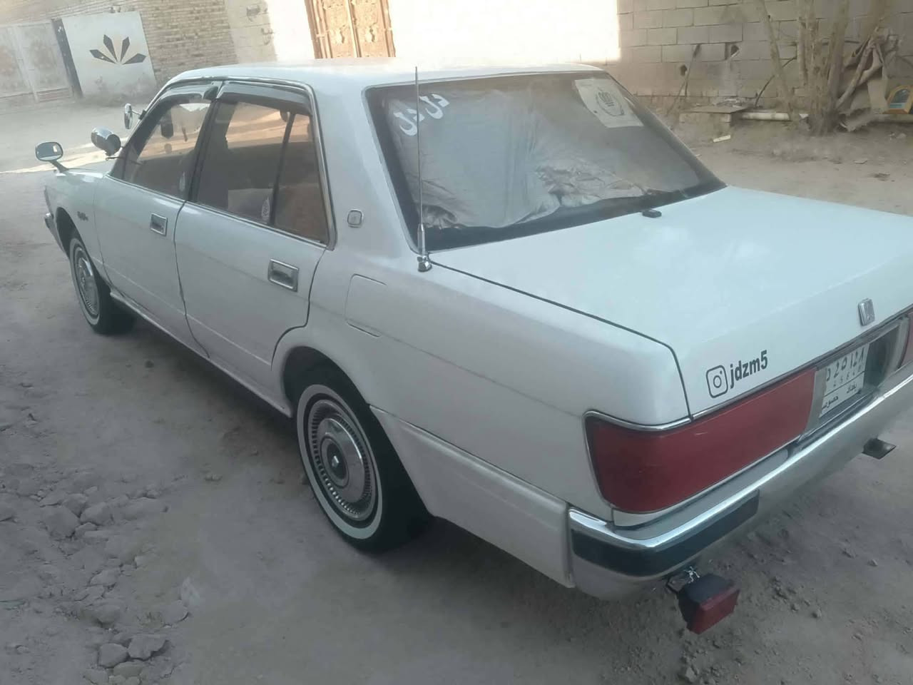 السلام عليكم سيدان للبيع يسرا بلاد مكان سوق الشيوخ ***********
