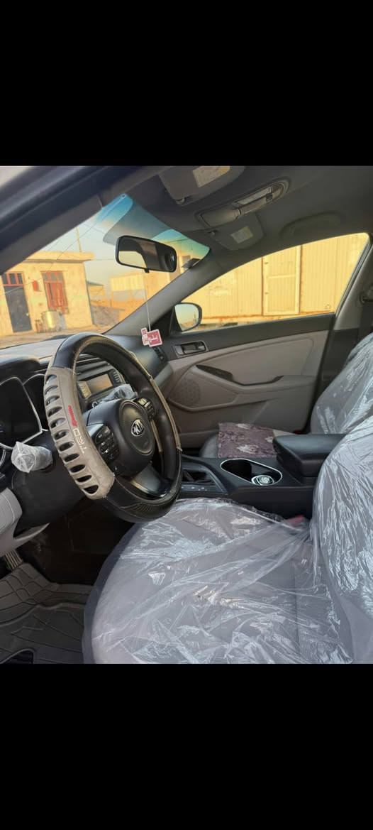 السلام عليكم
اوبتما امريكي ٢٠١٥ 
السياره باسمي تحويل ثاني يوم
حادثها مرفق بلمنشور 
بيها جاملغ  خلفي صبغ 
وشبر ونص بلبنيد ع طول 
والباب الخلفي ع يمين معدل ع بارد
السعر ١١٨ وبي مجال قليل 
مكاني بغداد رمادي 
***********
