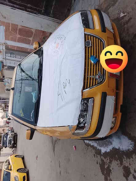 السلام عليكم سمند 2011 محدثه 17 ط*** 17 كاميرا شاشه لمس سماعات اربع شغالات سياره حلوه تبريد تدفئه شغاله بالسياره السياره كامله مكمله على الشارع سياره مبدل بيها فقط بنيد وجملغ ايسر اللي تعجبه السياره خليه يخابر سعره 30 بيه  مجال ***********
