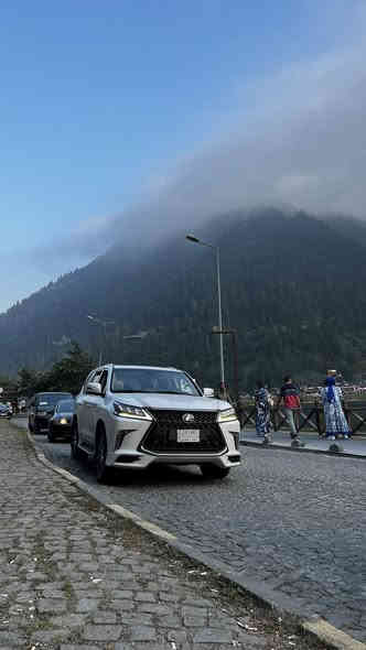 لكزس lx570 2018

ماشيه 143 الف 
باسمي السيارة 
رقم بغداد مشروع وطني 30730

عليها نانوا فقط دعاميه و تكم و جاملغ

كفاله عامه (( فقط الدعامية الاماميه بيها صبغ ))

مواصفات لكزس معروفه 
كامرات 350 ، رادارات ، فتحه ، تبريد تدفئة مقاعد امامي خلفي  ، جكات ، 5 وضعيات قيادة 

مكان سيارة بصرة 

سعر 775 بيها مجال بسيط 

***********
