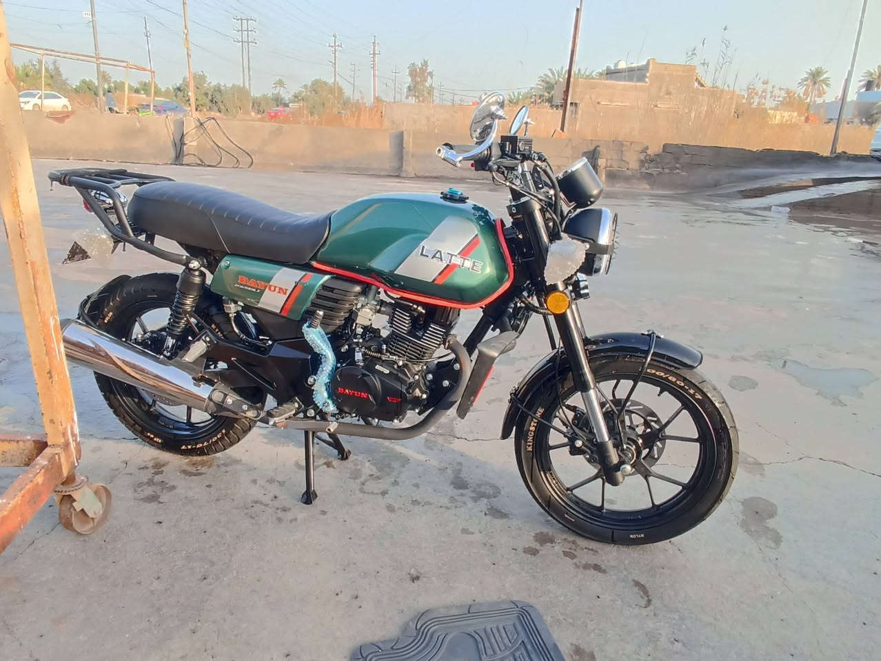 دايون لاتي ٢٠٢٥ .....اوراق ((سكنر ستنساخ))من الوكيل +مكاتبه
مكينه ٢٠٠ دراجه جدا جدا جدا نضيف بدون اي نقص 
مكفوله حته من شخط انطيك ضمان شهر 
مكان كربلاء ((طوريج))
.................................سعر مليون و ٦٥٠ بيه مجال ((١،٦٥٠))
تواصل ***********
