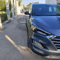 اخواني  للبيع سيارة توسان وارد امريكي فول مواصفات عدا البنراما مديل  ٢...