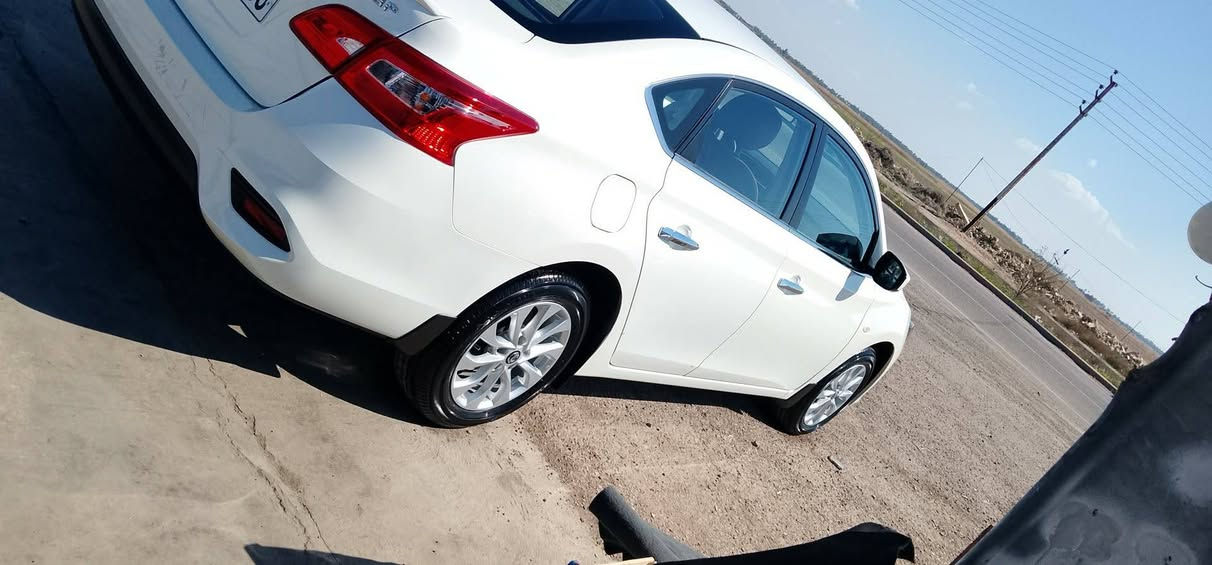 نيسان سنتره
محرك 600كامل
داخل احمر
ماشيه 2000
موديل 2025
جام 4 كهربائ
فتحتين تبريد 
مري جانبيه كهرباء
سعــر 145$ وبيها مجال
للتواصل ***********
