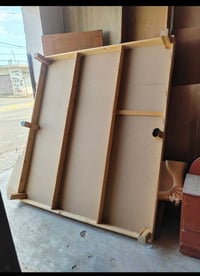 تخت مستخدم • ٢م • عرض ١٨٠