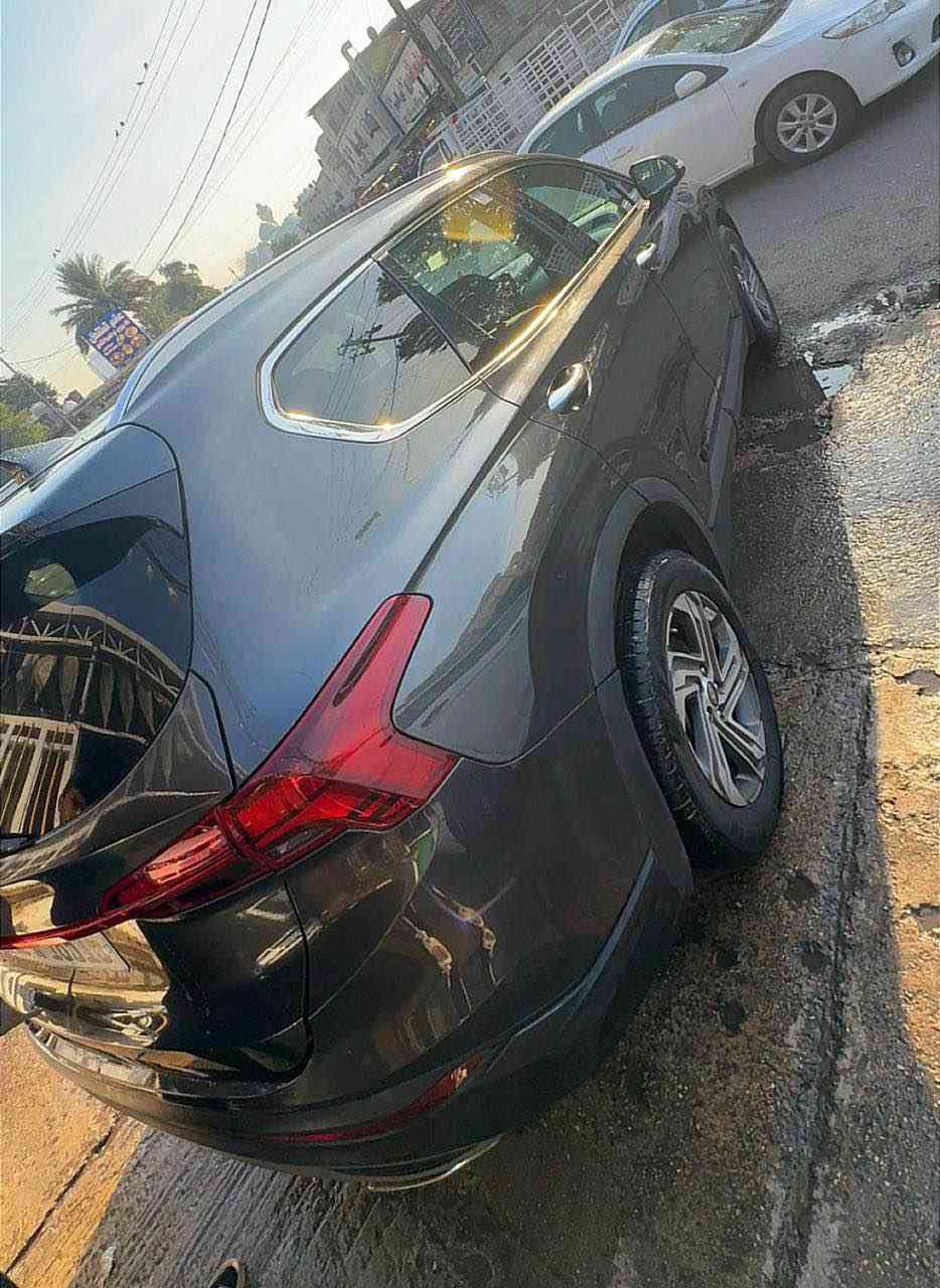 السلام عليكم

سنتافي 2023  مكفوله كفاله عامه بدون صبغ بدون بارد بدون شخوط بدون رصعات

رقم أربيل الجديد 
بصمه 
رادرا امامي وخلفي وجانبي+وقيادة ذاتية

كاميرا امامية وخلفية

نقطة عمياء+اشاير مري

لاينات LED+بك لايت LED

جنطة كهرباء

تدفئة كشنات+كشن كهرباء

شحن وايرليس(لاسلكي)

تبريد قطعتين

شفتات ستيرن+فول تحكم ستيرن

اوتو هولد+اطفاء ذاتي عند التوقف

تشغيل عن بعد

بعد هواي مواصفات
اي استفسار رقمي ***********
مكاني بغداد
وصور الحادث بل منشور بغداد, العراق
