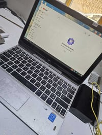 HP 810 G3 • شاشة لمس دوارة • ssd ٢٥٦