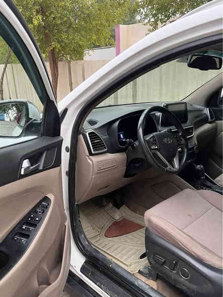 السلام عليكم 
توسان 2019 خليجي 
فول مواصفات : عده الفتحة ، بصمة،كشنات كهرباء ، شحن لاسيلكي، مري شفط كهرباء ، تبريد منفصل وغيره هواي مواصفات
الضرر، 5 قطع صبغ 
السيارة نضيفة ميكانيك وكهربائيات حدادية صدر جديدة 
السعر:137$
الاستفسارا: *********** بغداد
