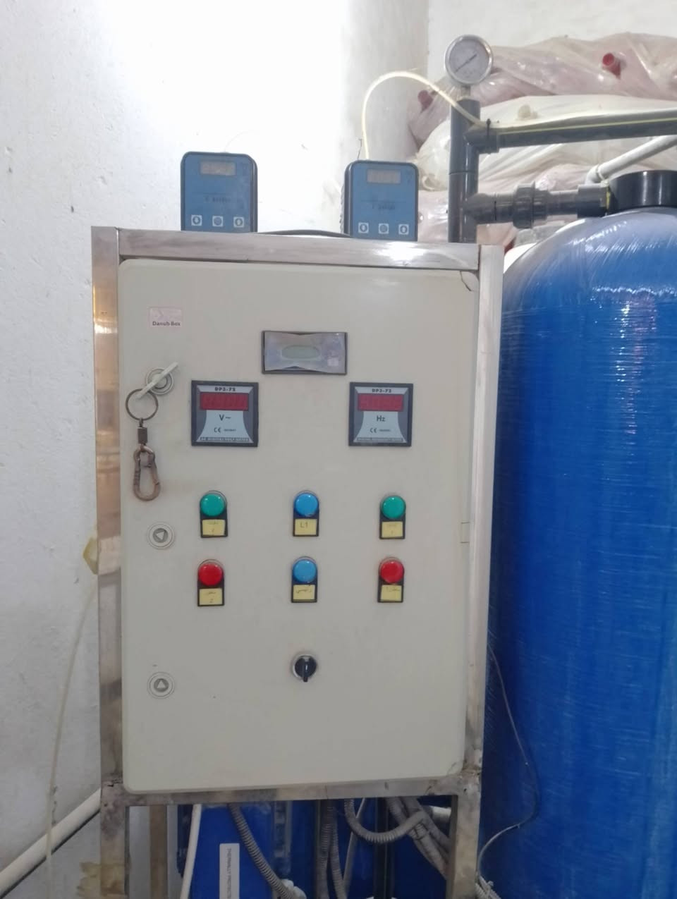 السلام عليكم محطه ماء ارو للبيع السعه 1000لتر بالساعه  فوول فوول.
محطة تفصال 

 اوتماتيك فزل ابو ال16 مع كامل ملحقاتها تانكي عدد2 عماني ضمان 10 سنوات  ال5000لتر والثاني  ال3000لتر  مع ماطور غذائي بوستر ايطالي   مع موطور ترس خام بوستر ايطالي السعر  40 ورقه

نضيفه جدا اخت الجديده ممبرينات جدد

ديالى الخالص

للاستفسار الاتصال 

***********
