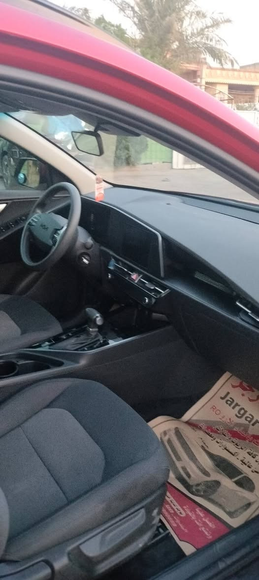 السلام عليكم
كيا نيرو هايبرد موديل 2024 مرقم بغداد باسمي ماشيه 20 الف السعر 150 قفل الحادث كما موضح بالصور صبغ البنيد والدعامية لغود وشواصي مكفولة ايرباك استرين فقط 
***********
