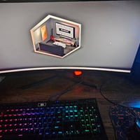 pc للبيع استعمال اقل ٢٠ ساعة سبب البيع راعيها محتاج فلوسها 07740621432...