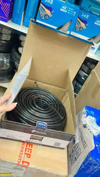 💥🚨 وصلت أقوى الكيبلات الأصلية بأقوى الأسعار – لا تفوّت الفرصة! 🚨💥
🔺 كيبل مسلح يعبر كيكا – للنكات 🔺

✅ كيبل بلوستروم 30M

✅ كيبل بلوستروم 40M

✅ كيبل بلوستروم 50M

💯 الأصلي – أفضل الأسعار لأصحاب المكاتب والجملة 💯

📡 ‎🔹 يتوفر كل ما يخص الأبراج لدينا 🔹📡

📞 ‎ *********** للاستفسار أو الطلب:

✈️ ‎قناة التليجرام: t.me/ma7_jj

🚚 ‎خدمة توصيل متوفرة إلى كل محافظات العراق 🚚
